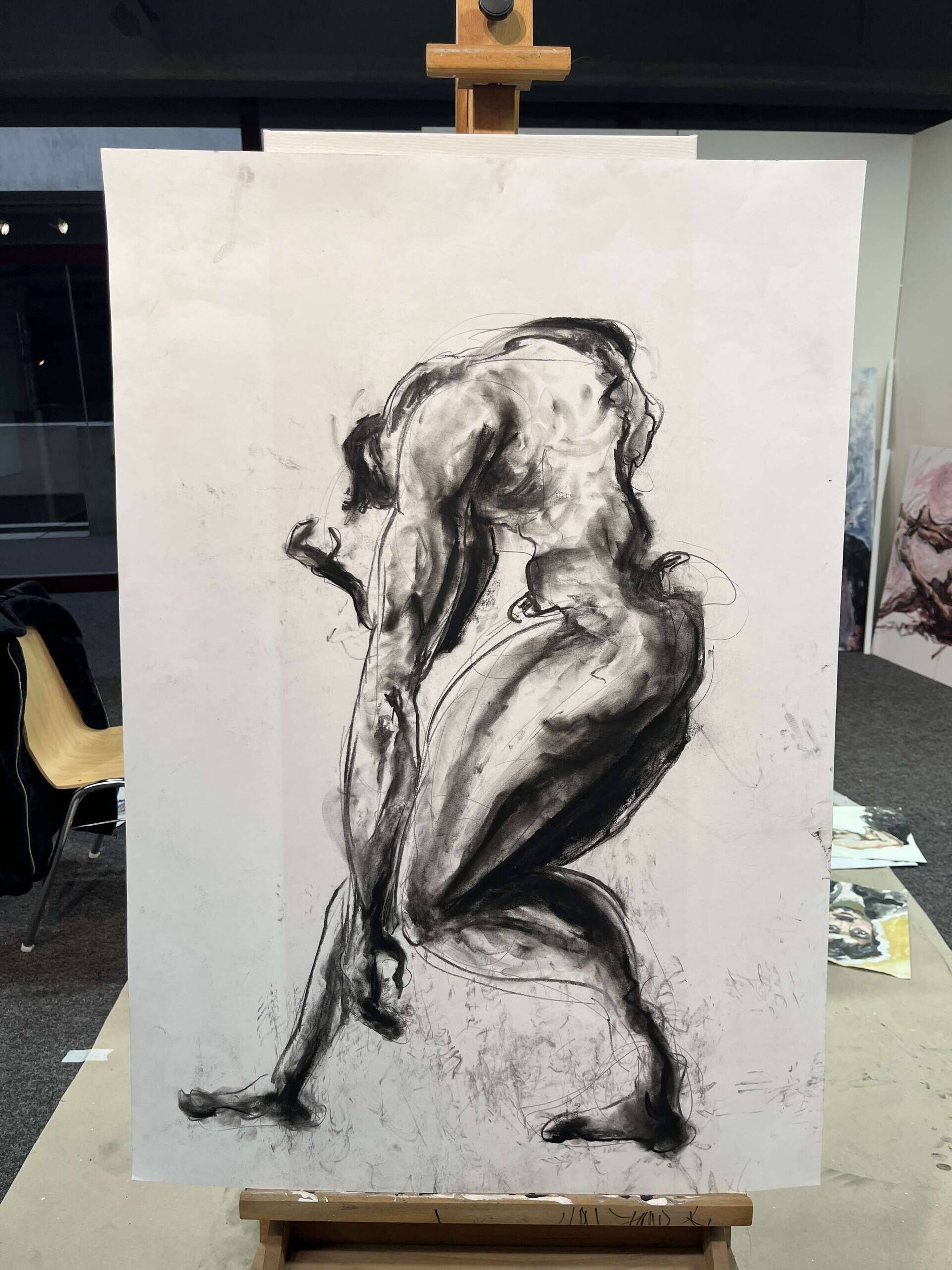 Stehender Männerakt - Leon Tho Barwig 2