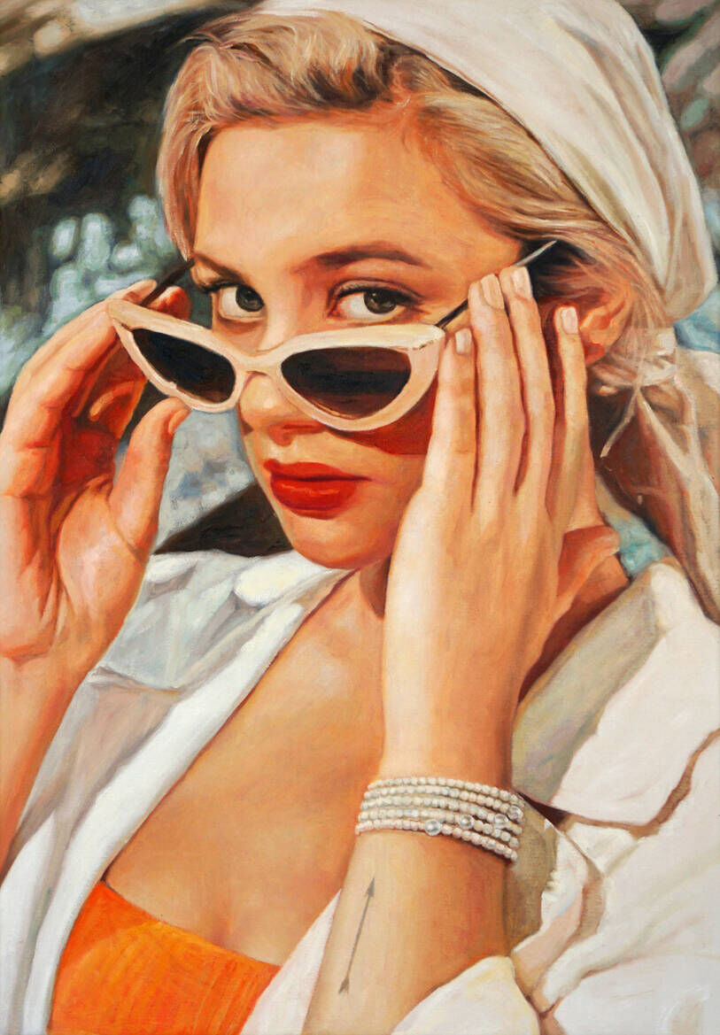 Frau mit Sonnenbrille - Christian Herzig 1