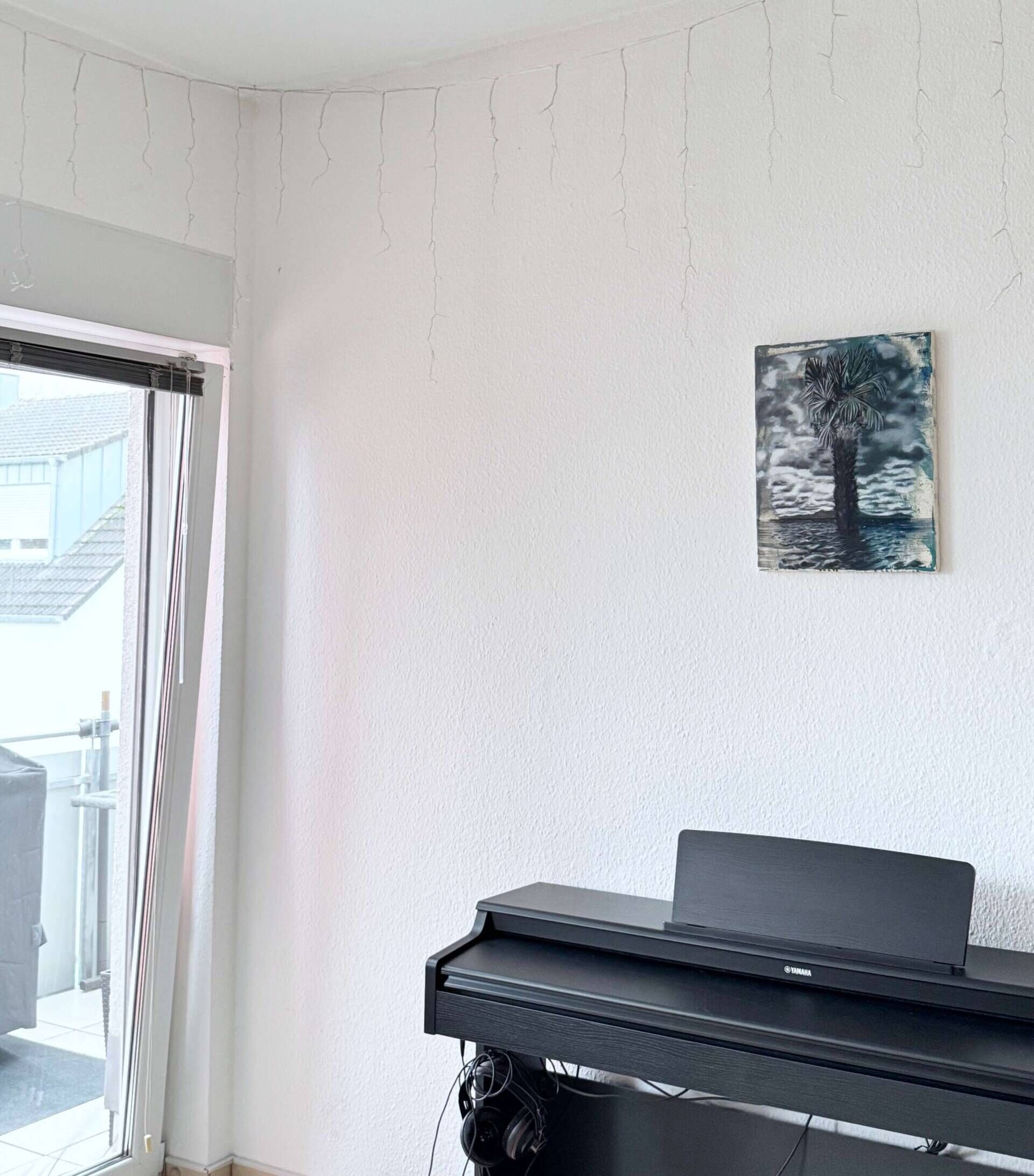 Gray Palm - Maria Pantagoutsou 1