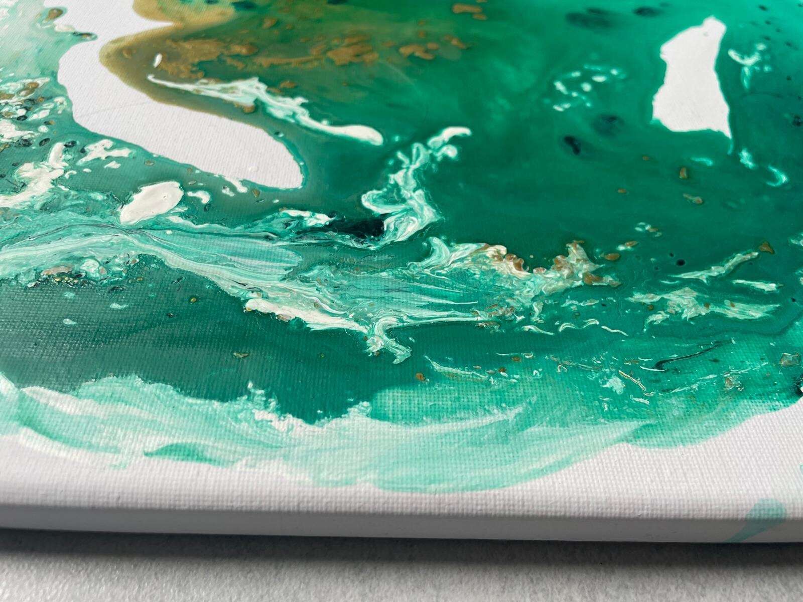 Greenish layers of the ocean - Julienne  Dumrese 2