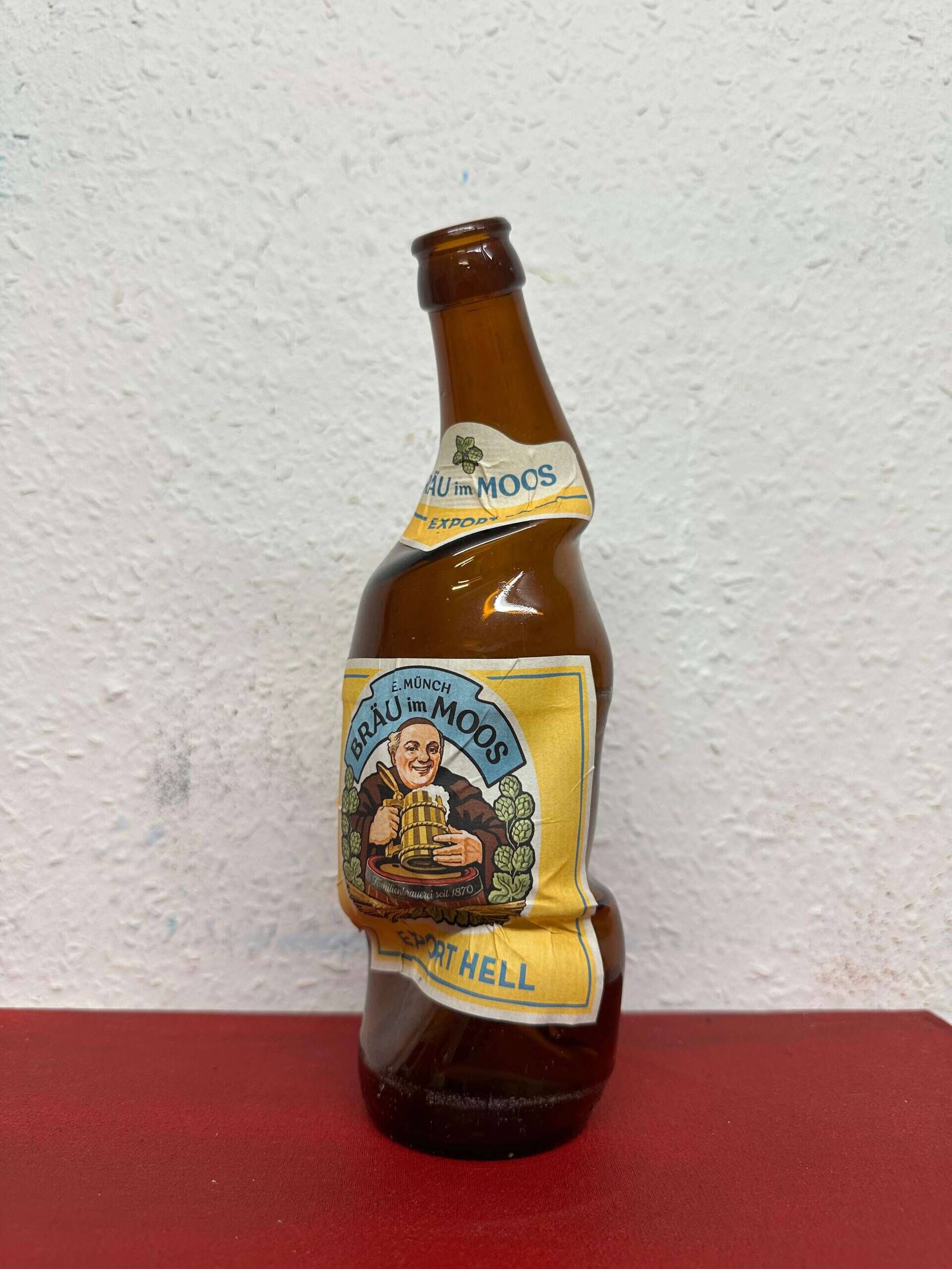 Betrunkenen Flaschen - Toninho Dingl Betrunkenen Flaschen - Toninho Dingl 1