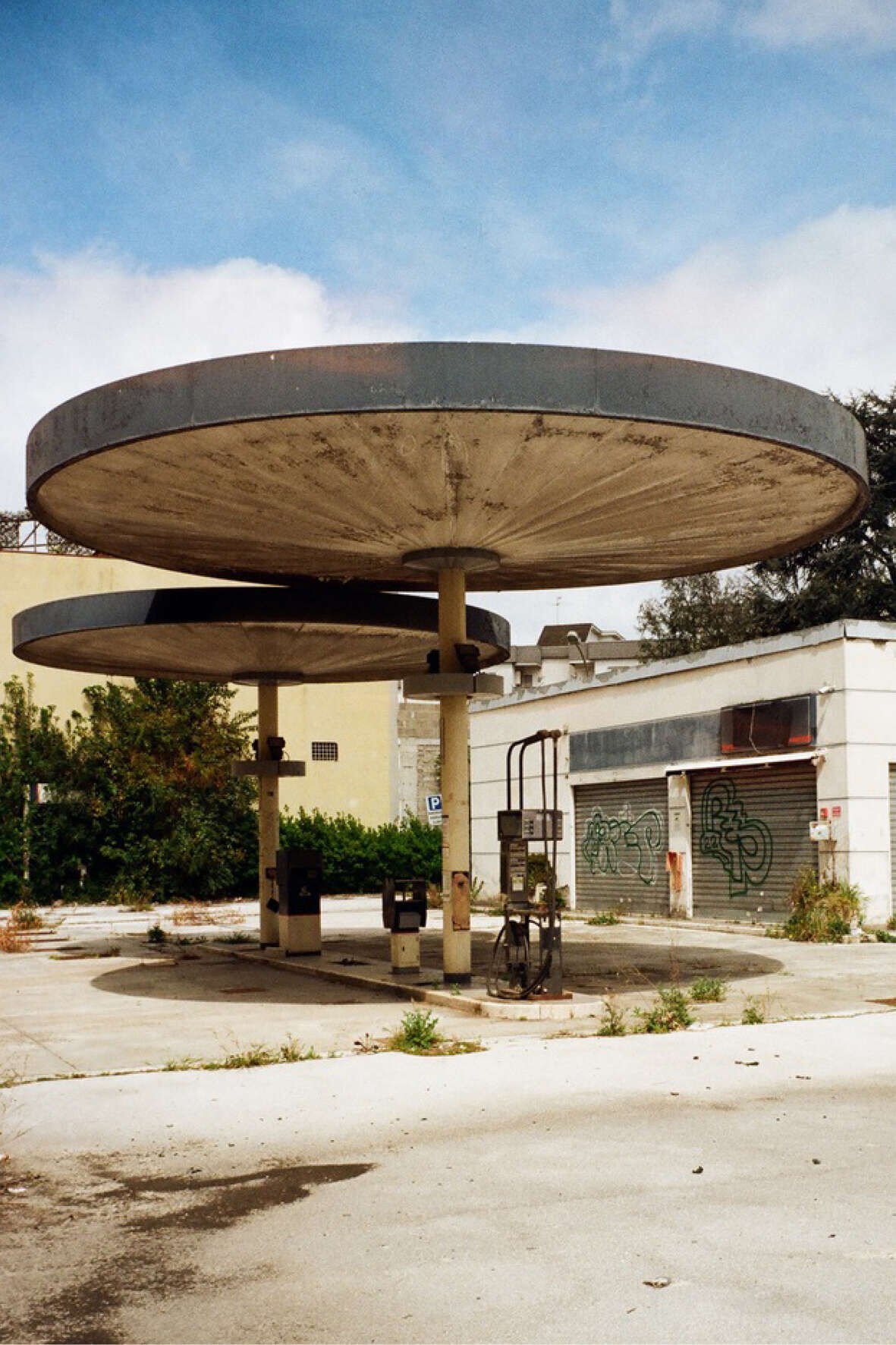 die Tankstelle - Lucie Löchel 1