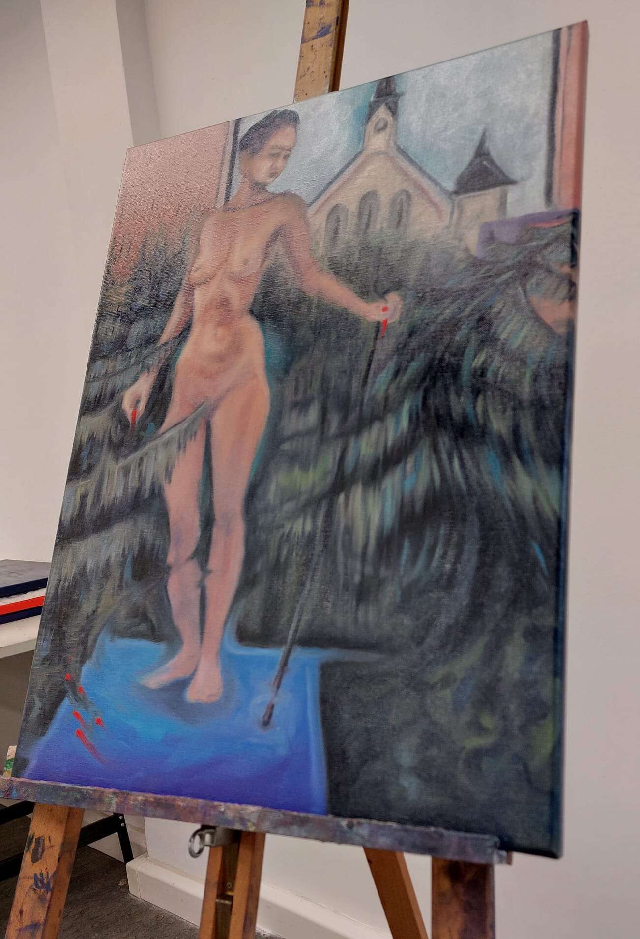 Blauer Untergrund im Wald - Alexander Straub 3