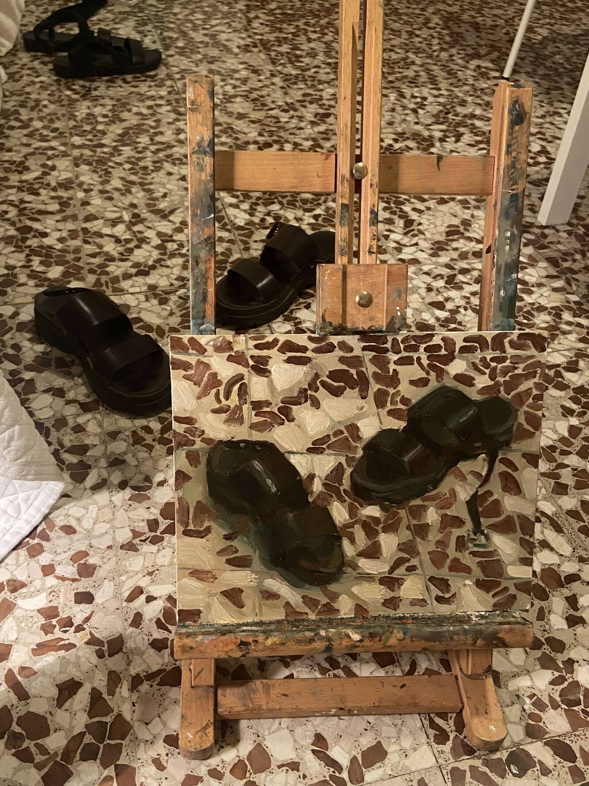 Sandalen auf Terrazzo Boden  - Lilli Geyer 4