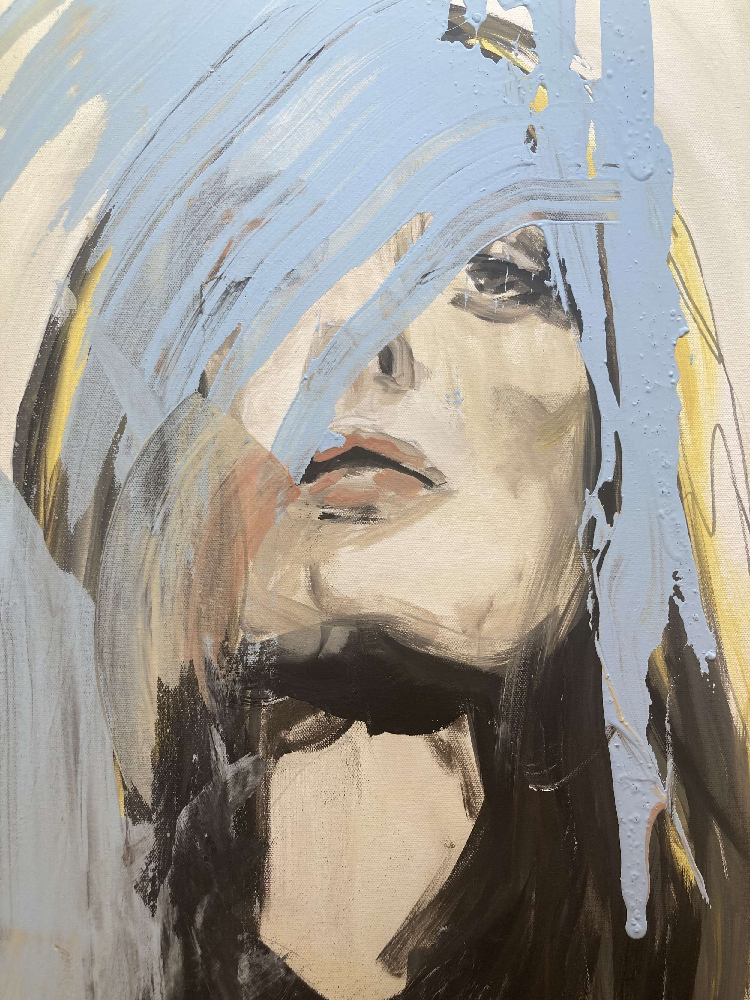 Frau unter blau - Kim Helbig 6