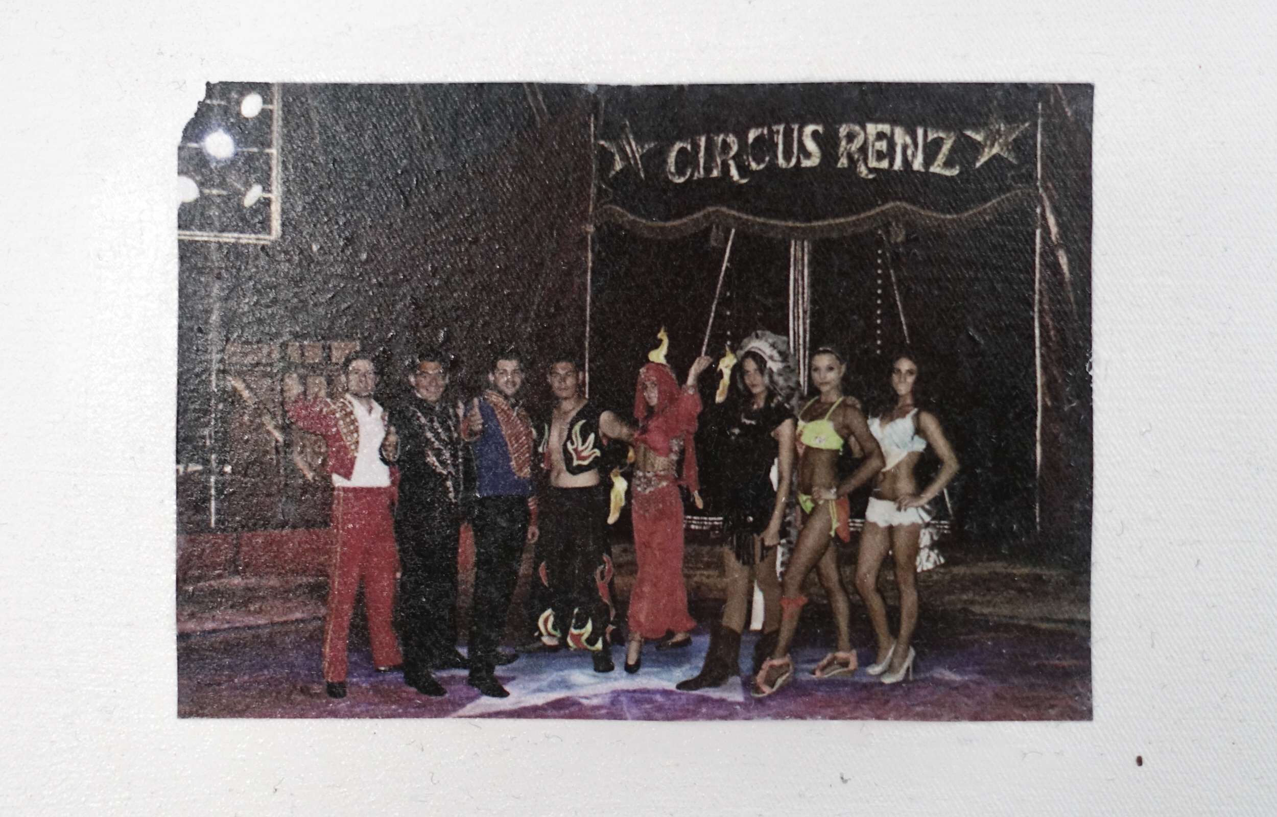 Spectacle and Smoke  - Lenny Renz 1