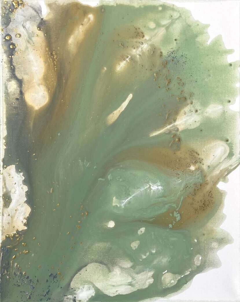 Pale Green - Julienne  Dumrese 1