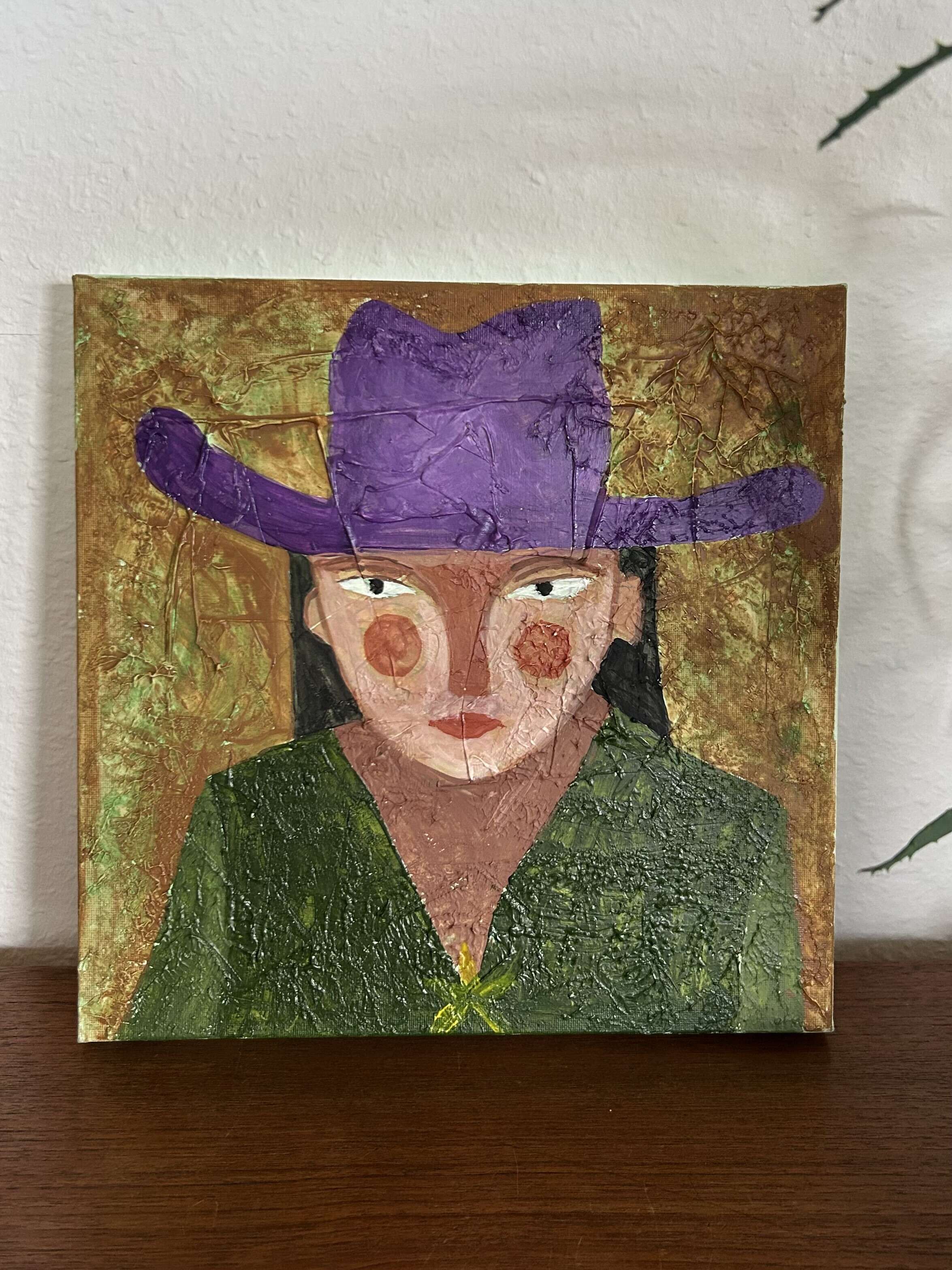 Frau mit violettem Hut - Ana Carmona Hernandez 2