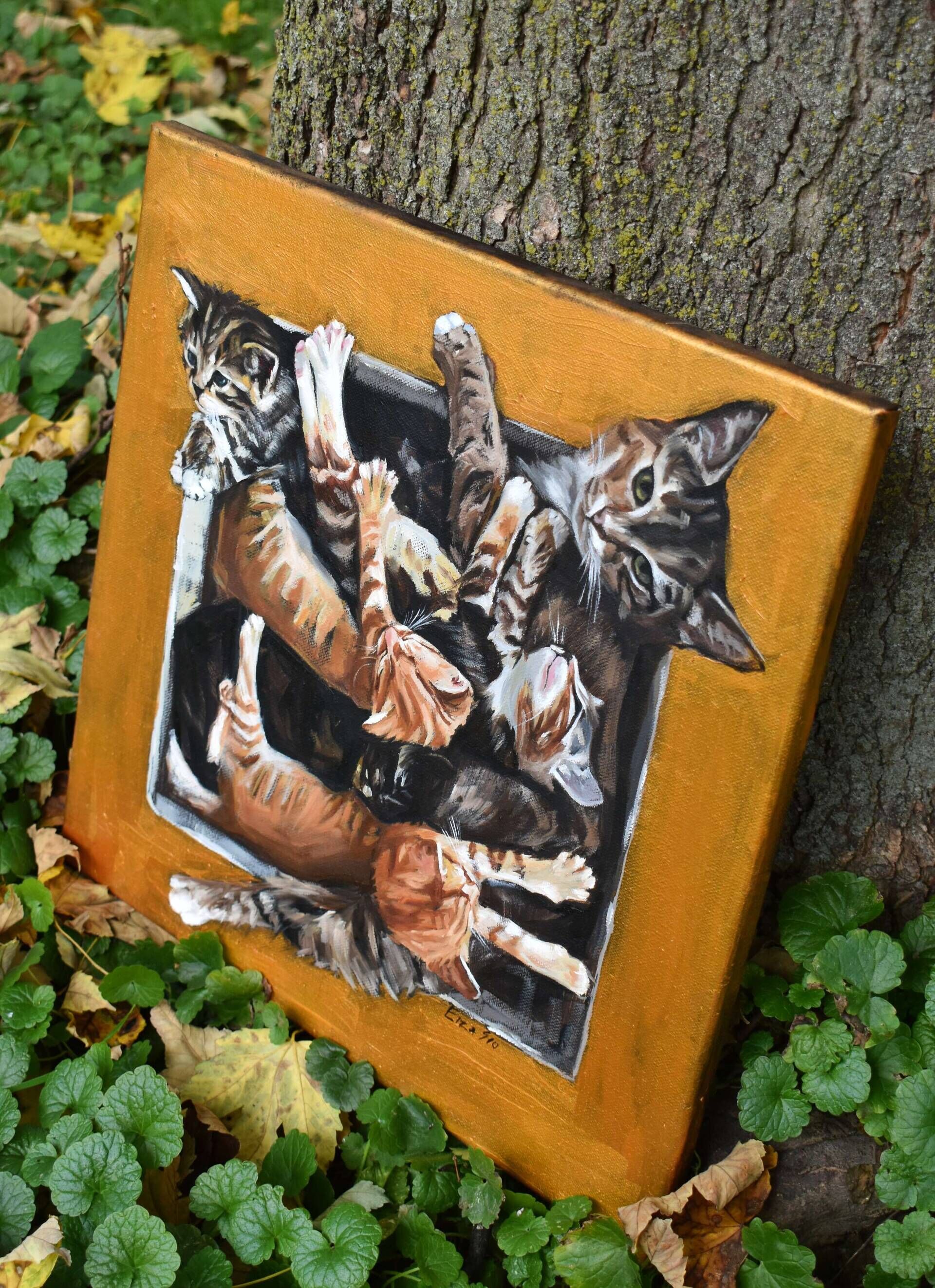 Golden Cat Square - Elza Slo 7