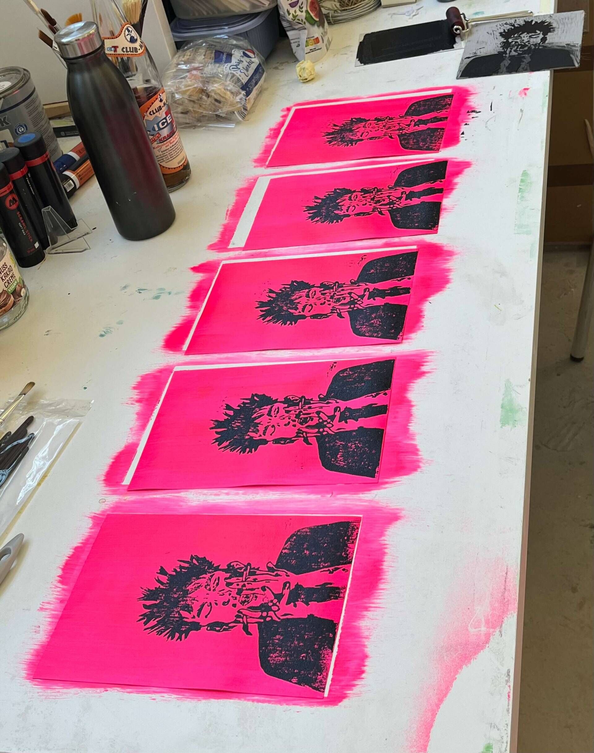 Sobriety without ciggs Linoldruck Neon Pink  - Star 2