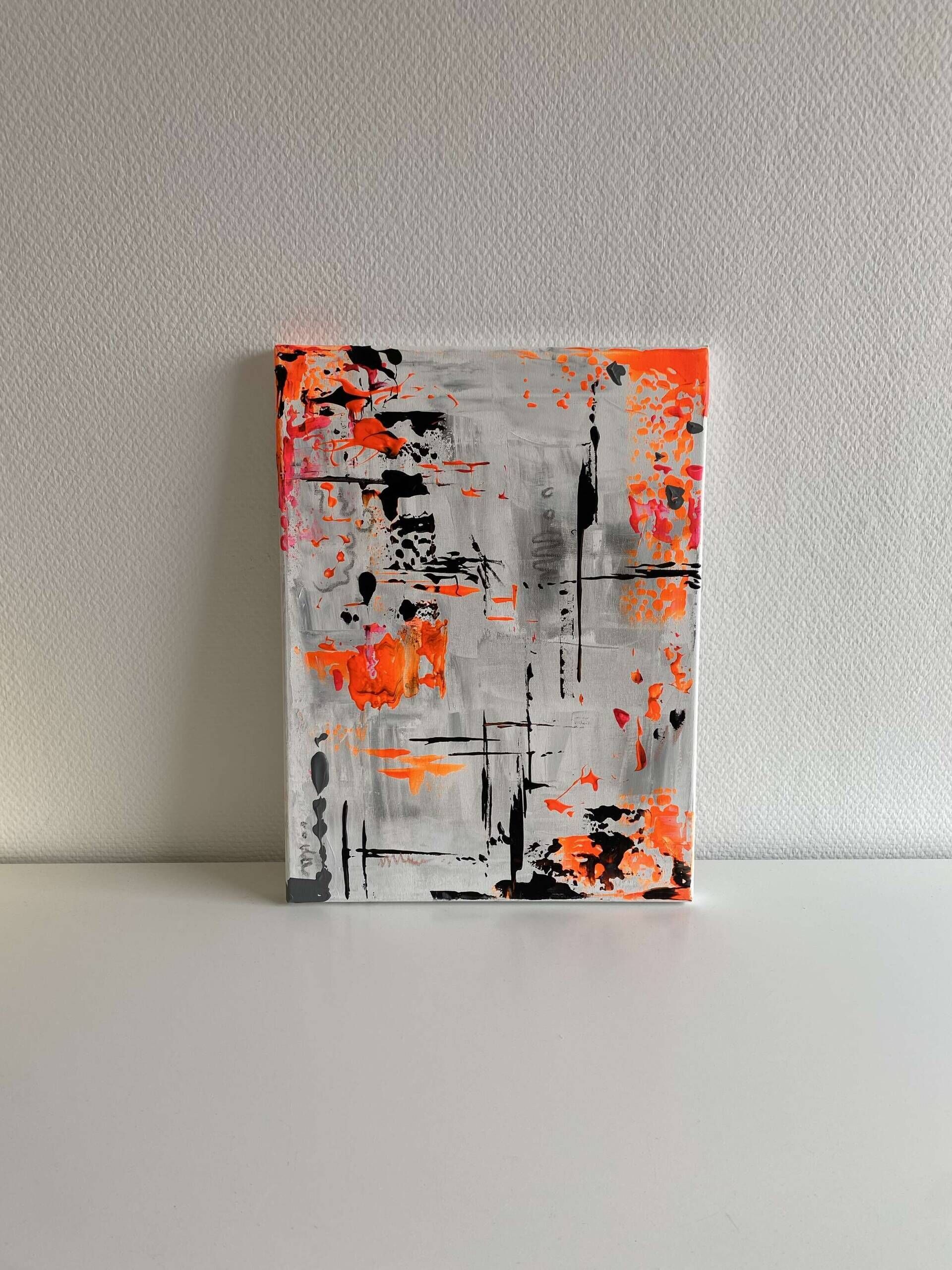 It‘s grey  - Yana Sahle 2