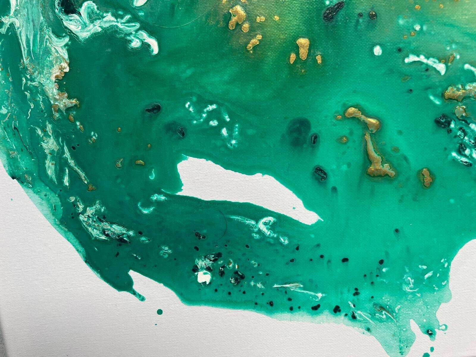 Greenish layers of the ocean - Julienne  Dumrese 3