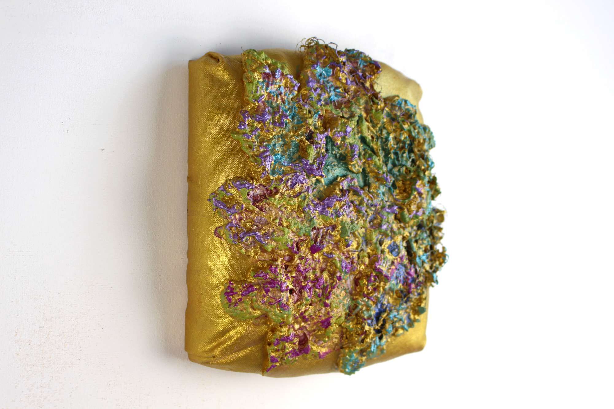 Treasure - Kira Schmitt 2