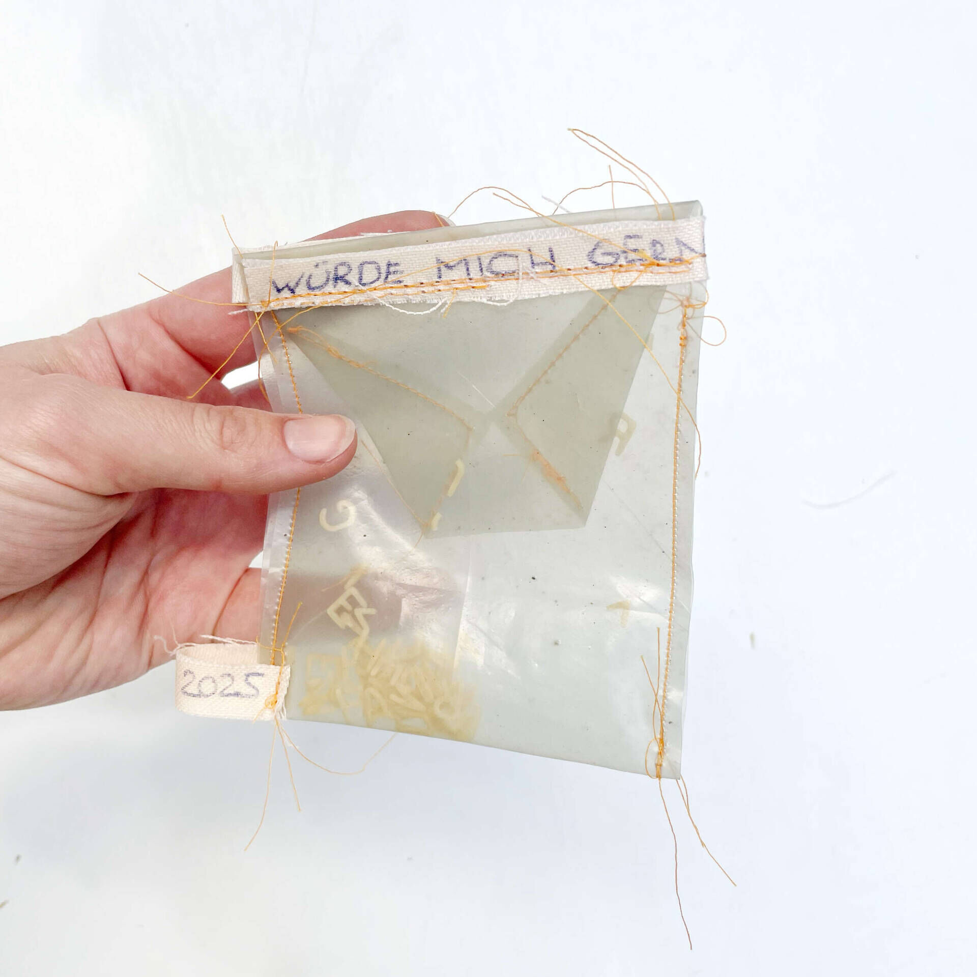 ICH WÜRDE MICH GERNE HEIẞ ANZIEHEN FÜR DICH (2024) - Terryfied Club 3