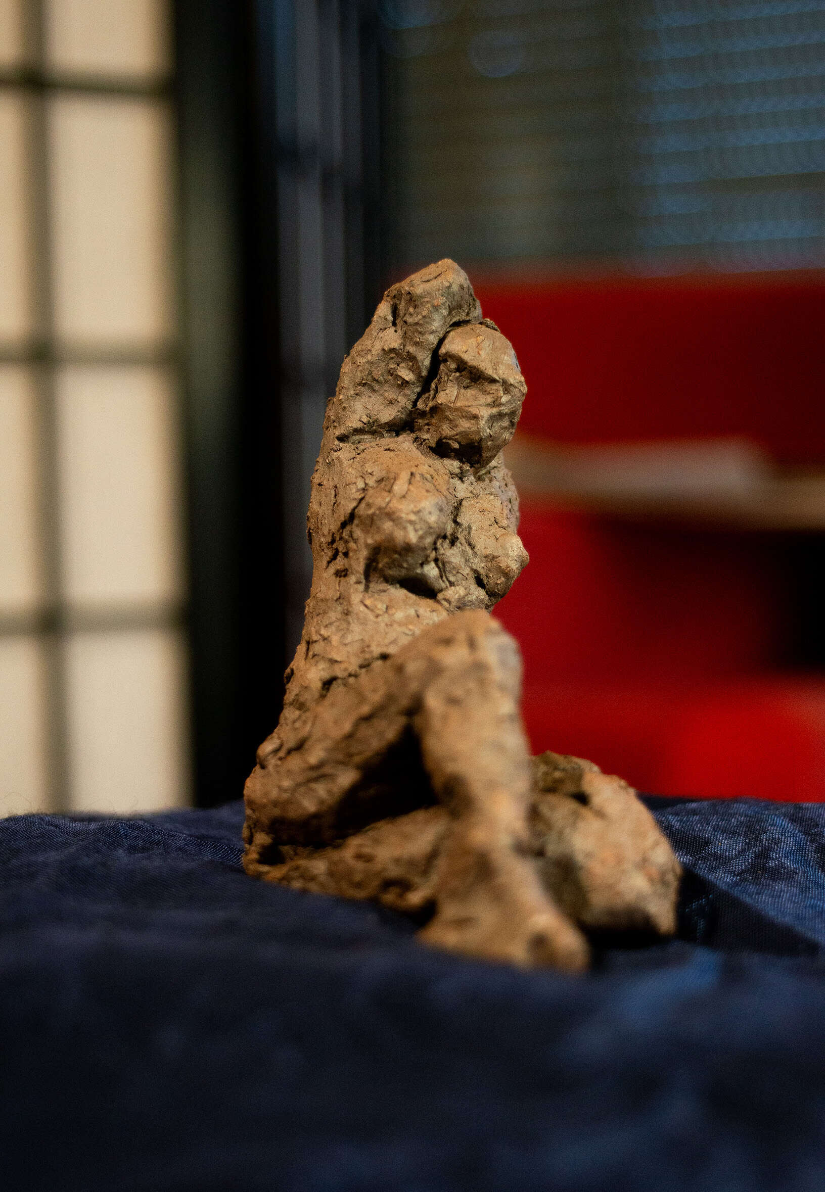 Achsel Pose - Melek Özer 2